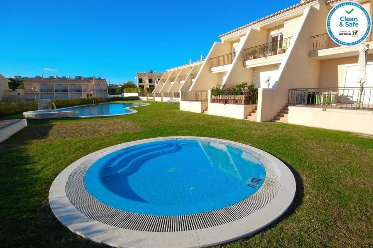 House F São Rafael Beach - Free Wifi&Airco, NETFLIX ready - 300m from the beach Albufeira Exterior foto
