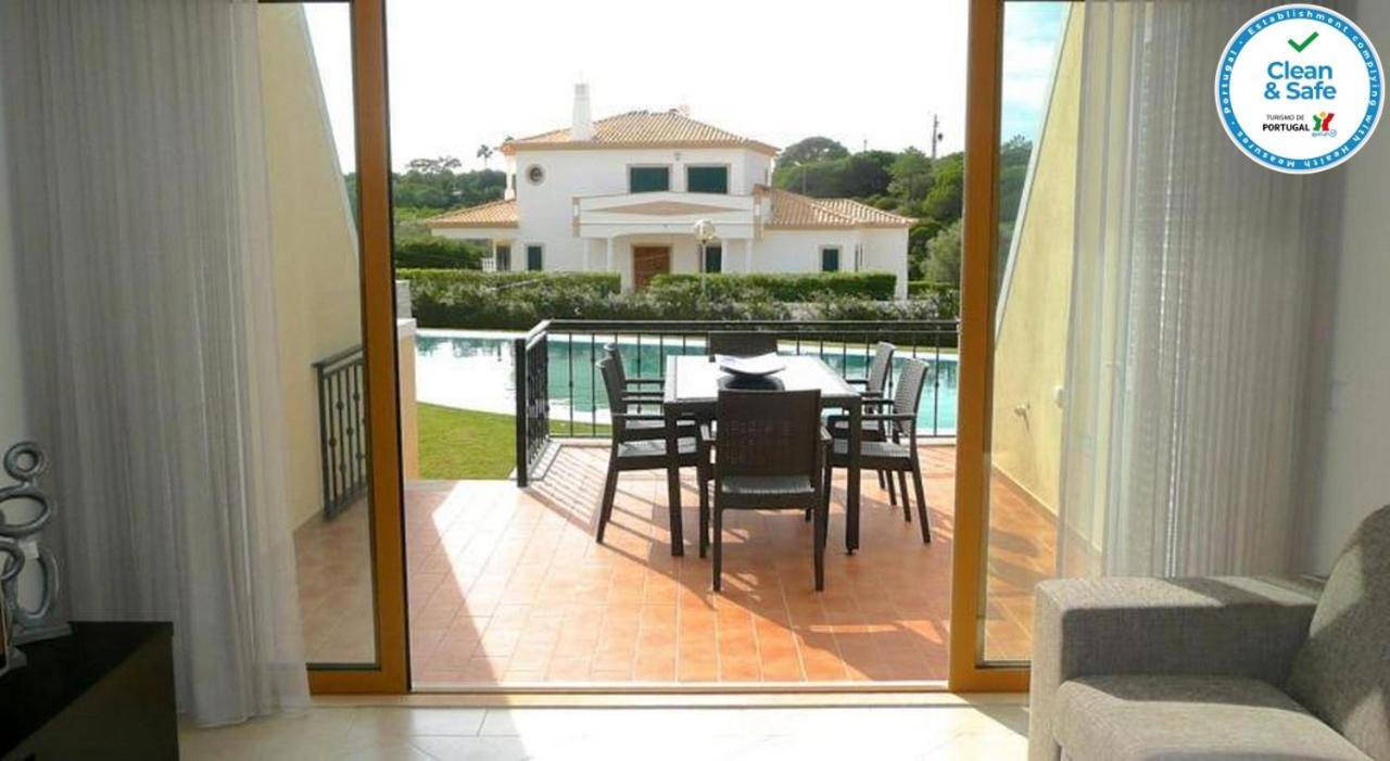 House F São Rafael Beach - Free Wifi&Airco, NETFLIX ready - 300m from the beach Albufeira Exterior foto
