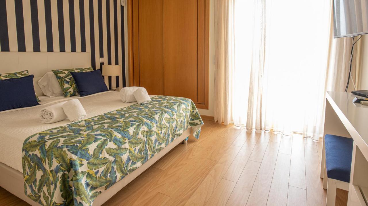 House F São Rafael Beach - Free Wifi&Airco, NETFLIX ready - 300m from the beach Albufeira Exterior foto
